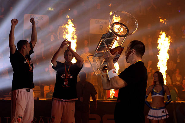 新的传奇 新的传奇