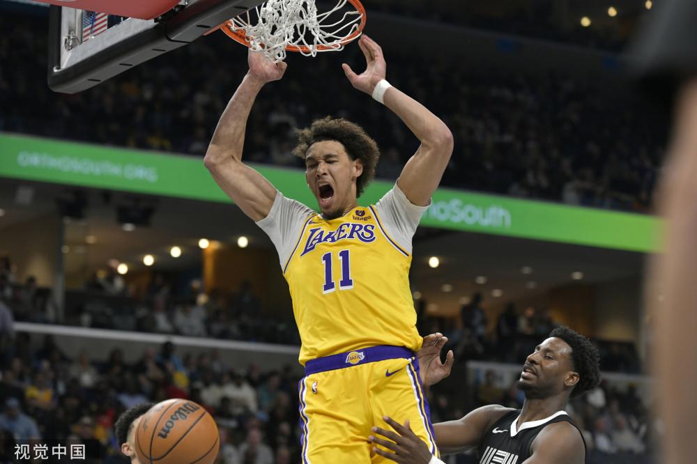 9人居首 9人居首