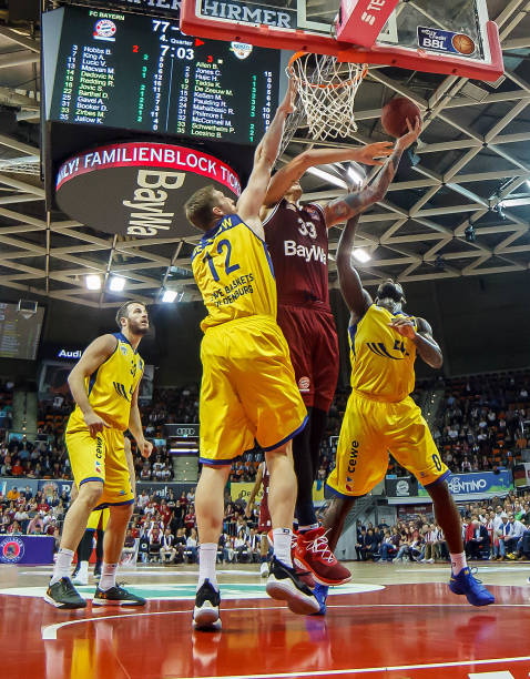 球击球瞬间 球击球瞬间