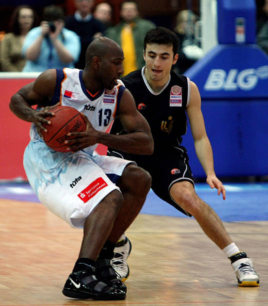 选赛中的一 选赛中的一