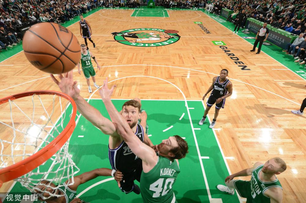 雄鹿队以出 雄鹿队以出